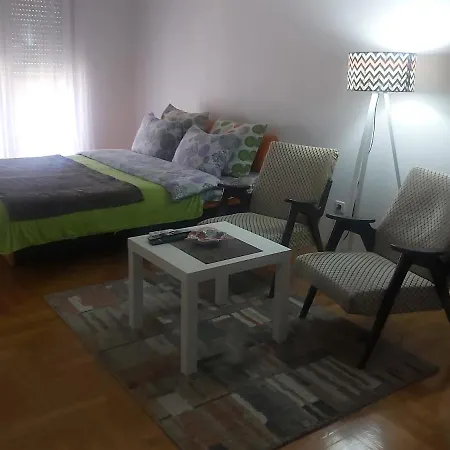 Studio Apartman Profesorka Appartement *